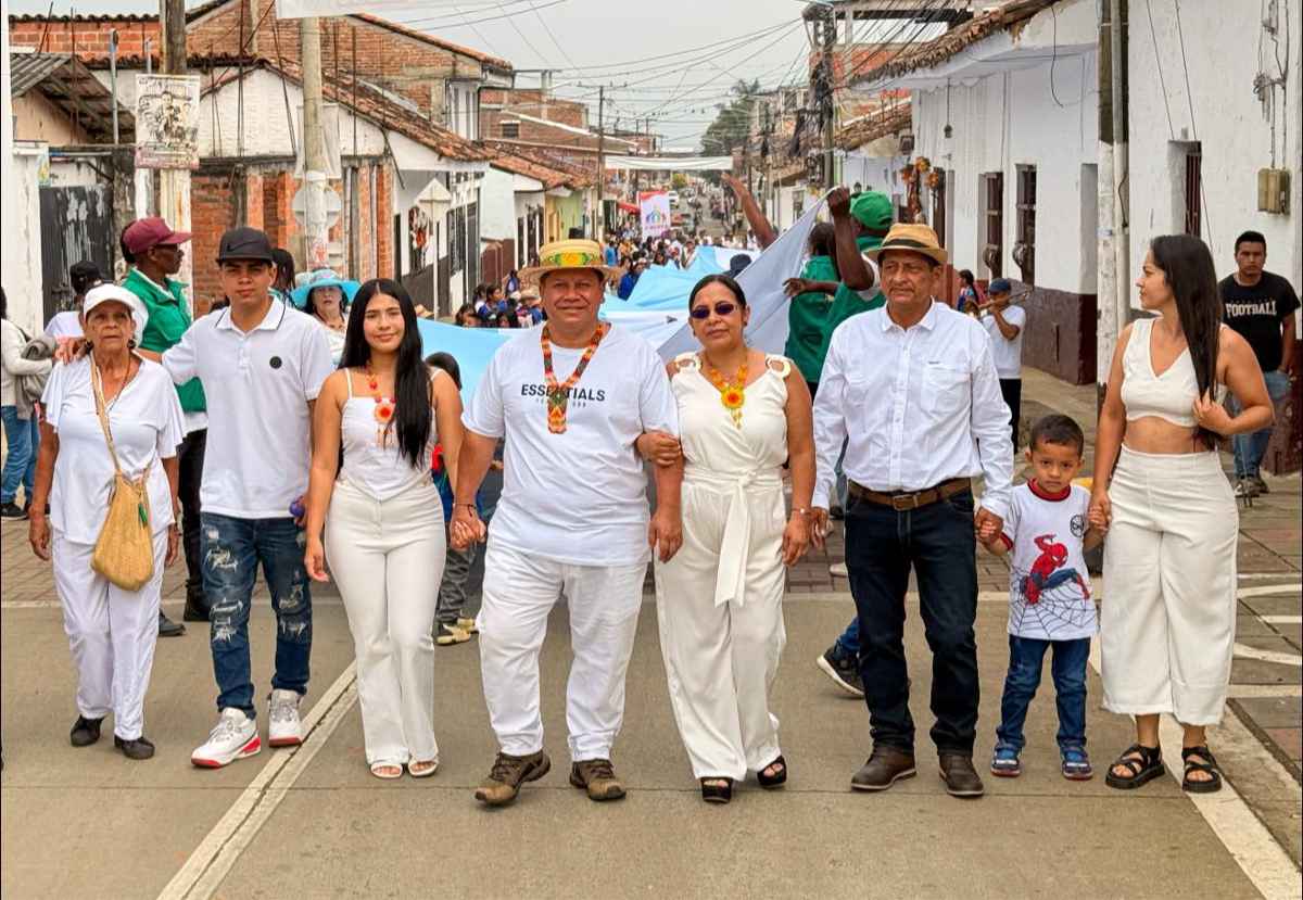 Llamado-a-la-paz-desde-Caloto-comunidades-marchan-por-la-vida-y-la-ninez2.jpg