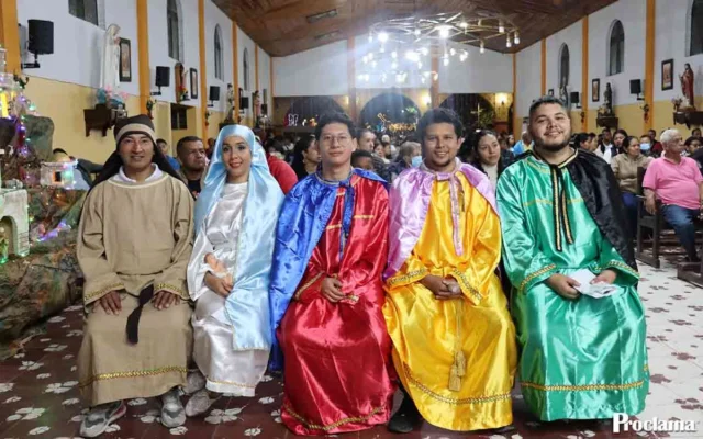 Novena navideña reúne a Cajibío en comunidad