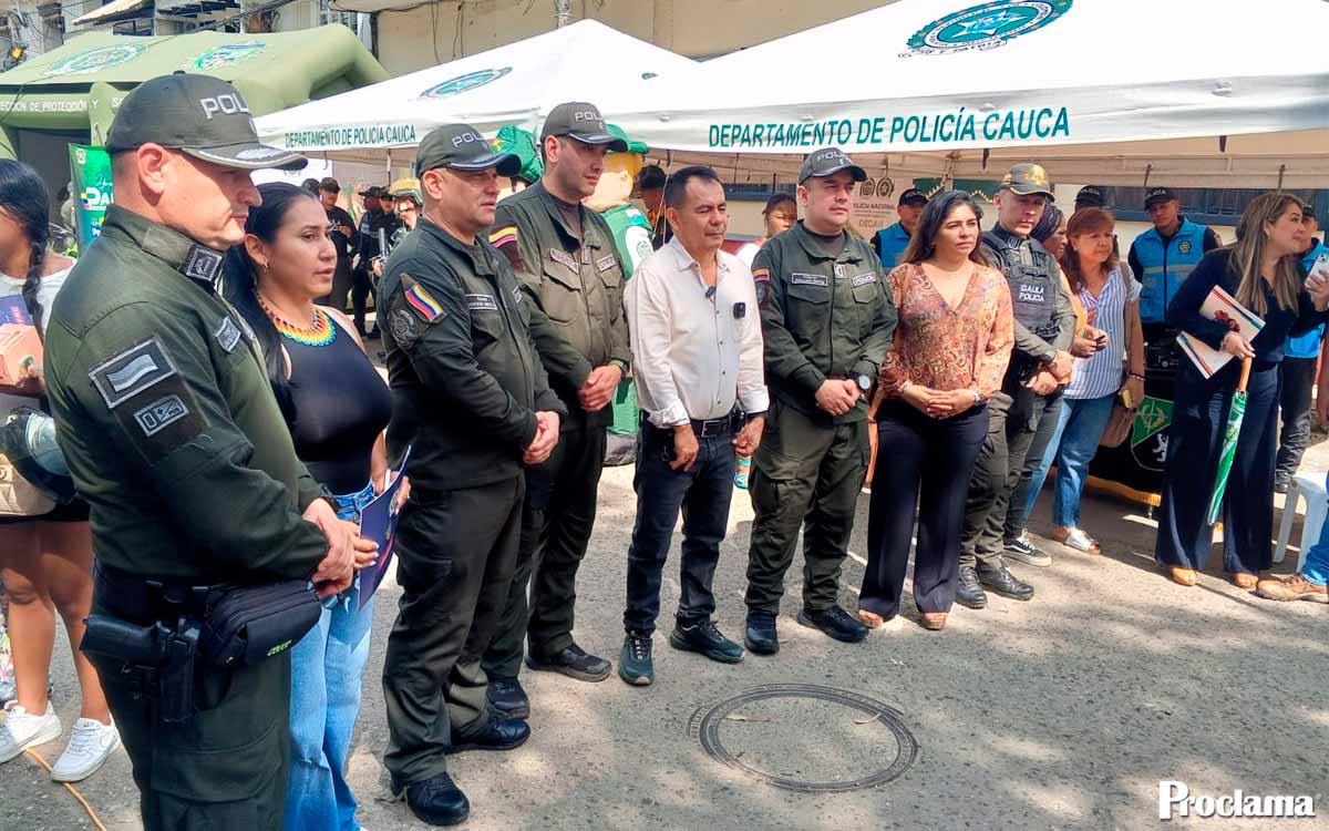 Policia-lanza-Plan-Navidad-en-Santander-de-Quilichao-2.jpg