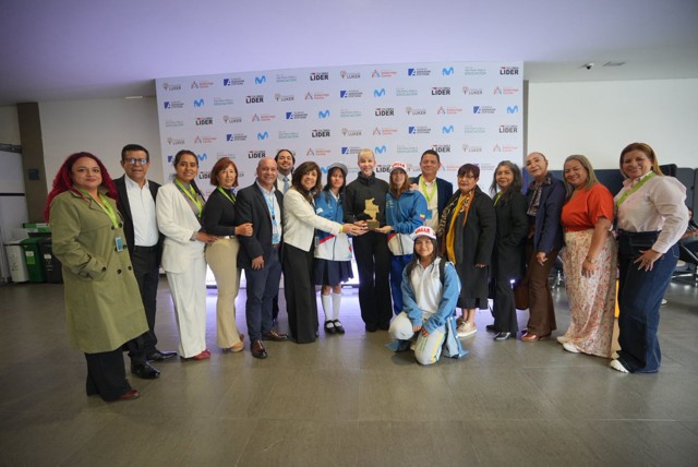 Valle-del-Cauca-primer-lugar-en-el-Reto-Nacional-por-la-Educacion-de-Colombia-Lider2.jpg