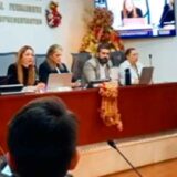 Proyecto de ley busca llevar a las mujeres al poder