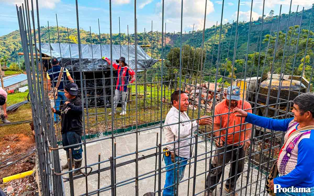 Caloto-restablece-el-suministro-de-agua-en-Huellas