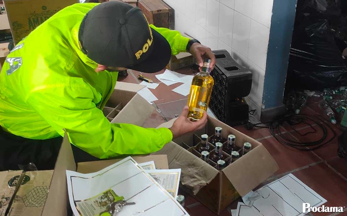 Desmantelan red de licor adulterado en el Cauca Desmantelan red de licor adulterado en el Cauca