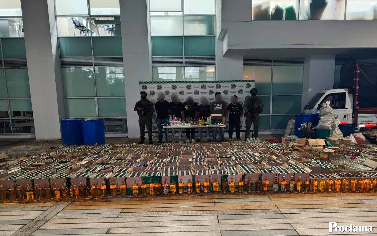 Desmantelan red de licor adulterado en el Cauca Desmantelan red de licor adulterado en el Cauca