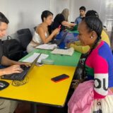 Más de 200 familias, provenientes de Buenos Aires
