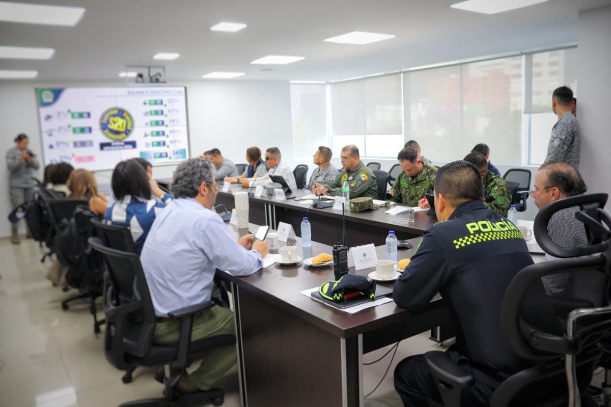 Recompensa-en-Cali-por-informacion-sobre-armas-de-fuego.jpg