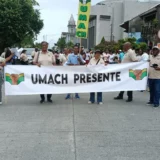 Docentes del Chocó protestan en Quibdó por la falta de pago de salarios y anuncian paro en 2026