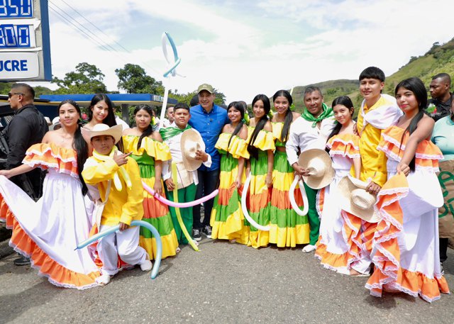Gobernación del Cauca impulsa vías, agricultura y deporte en Sucre Gobernación del Cauca impulsa vías, agricultura y deporte en Sucre