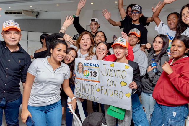 Juventud del Valle respalda agenda de Norma Hurtado