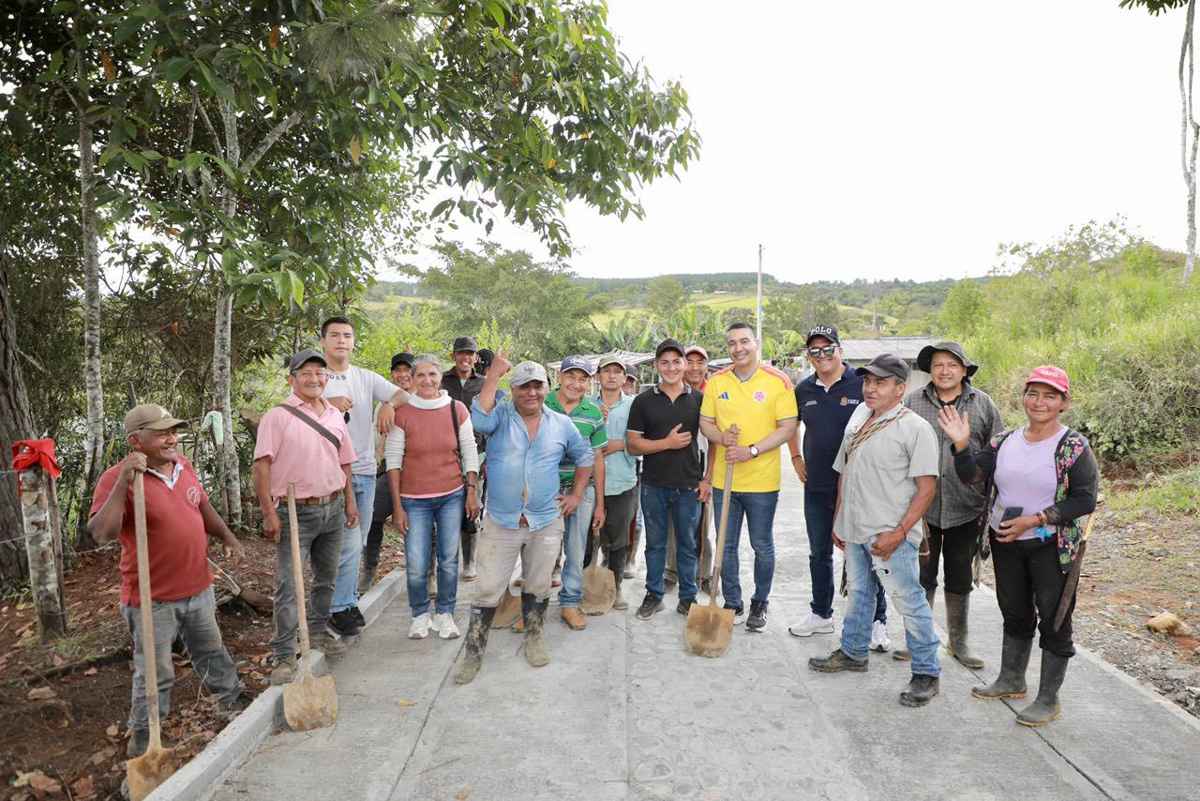 Mas-de-20-mil-personas-estrenan-vias-dignas-en-Popayan.jpg