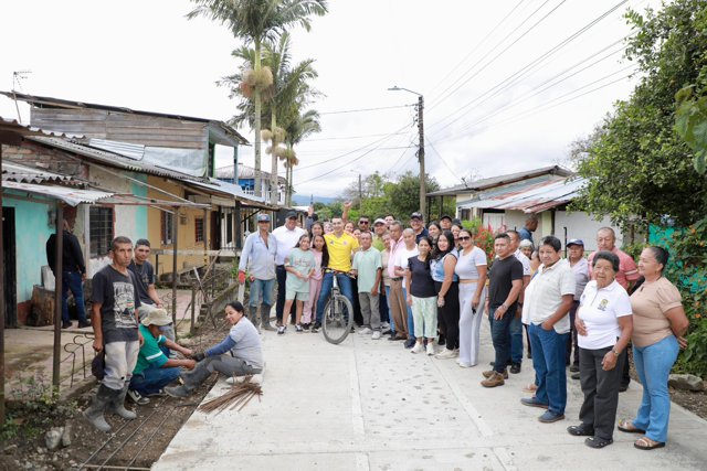 Más de 20 mil personas estrenan vías dignas en Popayán Más de 20 mil personas estrenan vías dignas en Popayán