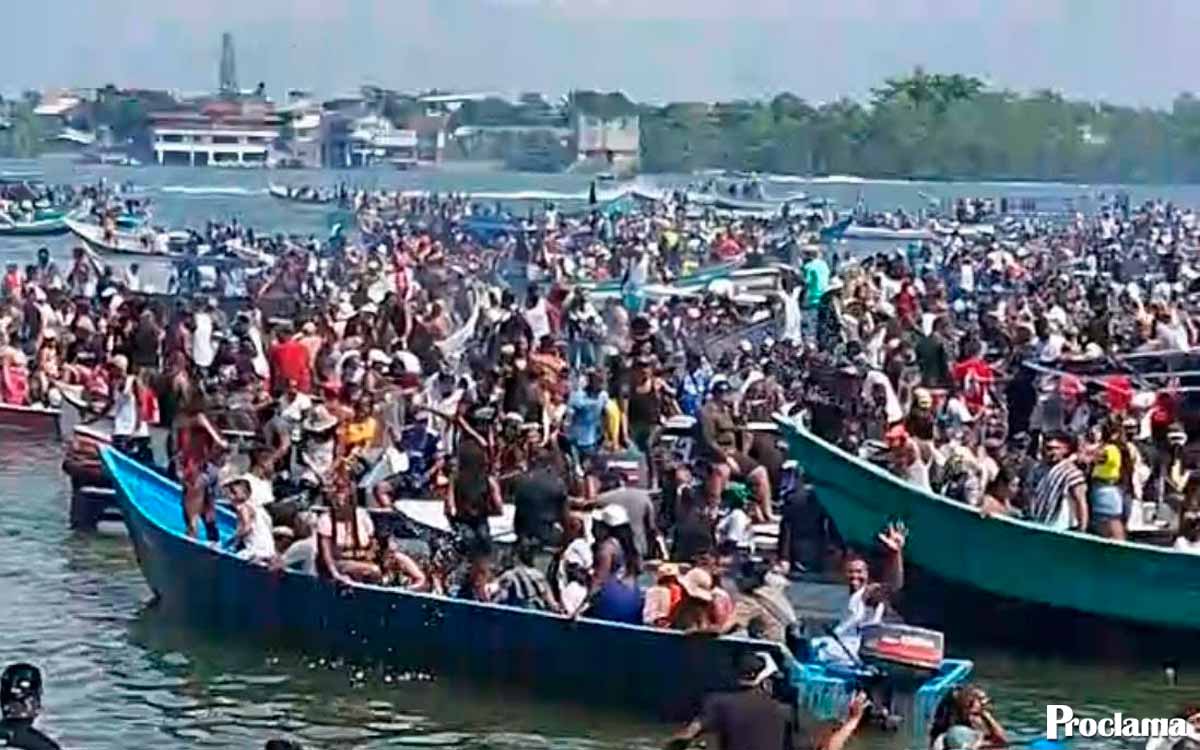 Muere-mujer-en-desfile-nautico-de-Tumaco-3.jpg