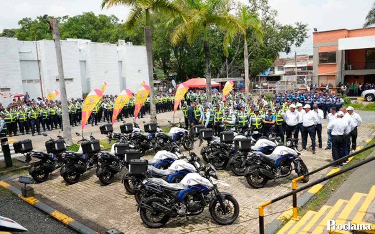 Nuevas motos refuerzan control vial en Cali Nuevas motos refuerzan control vial en Cali