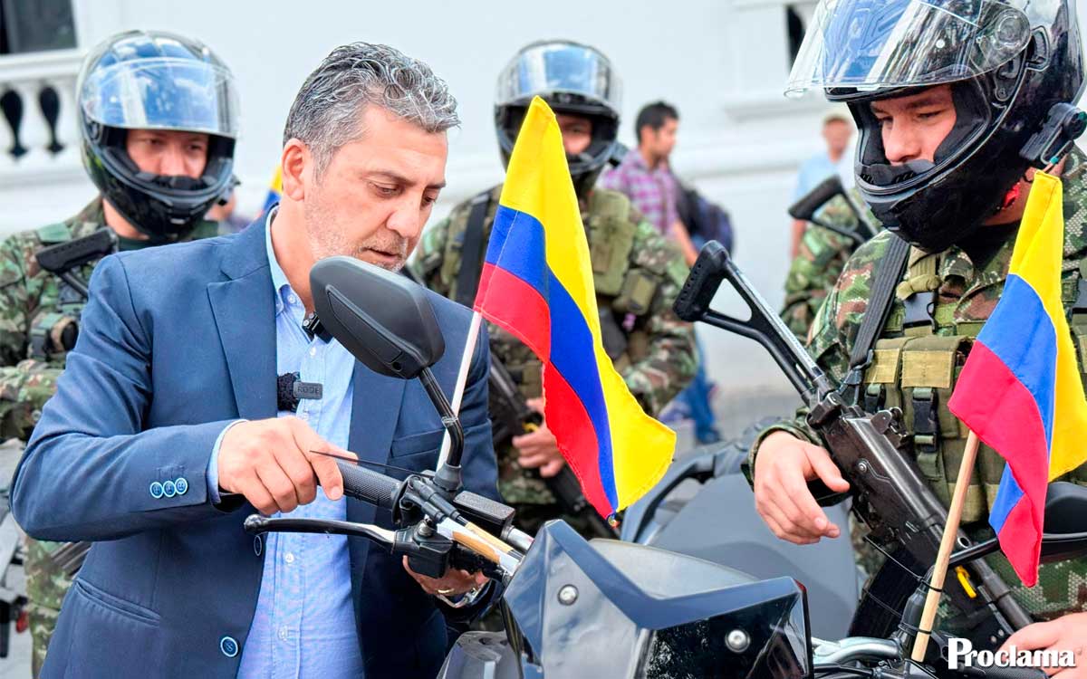 Popayán-entrega-17-vehículos-a-la-Policía