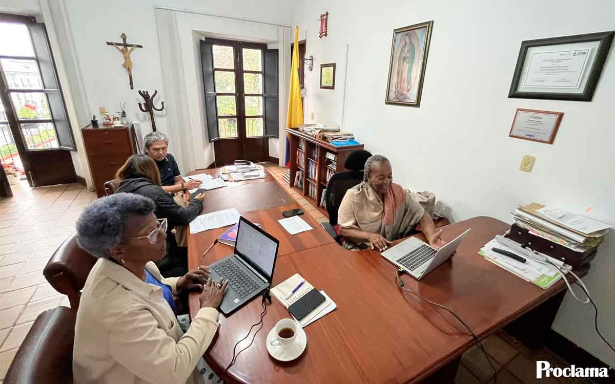 Secretaría de Educación del Cauca atiende compromisos en San Miguel Secretaría de Educación del Cauca atiende compromisos en San Miguel