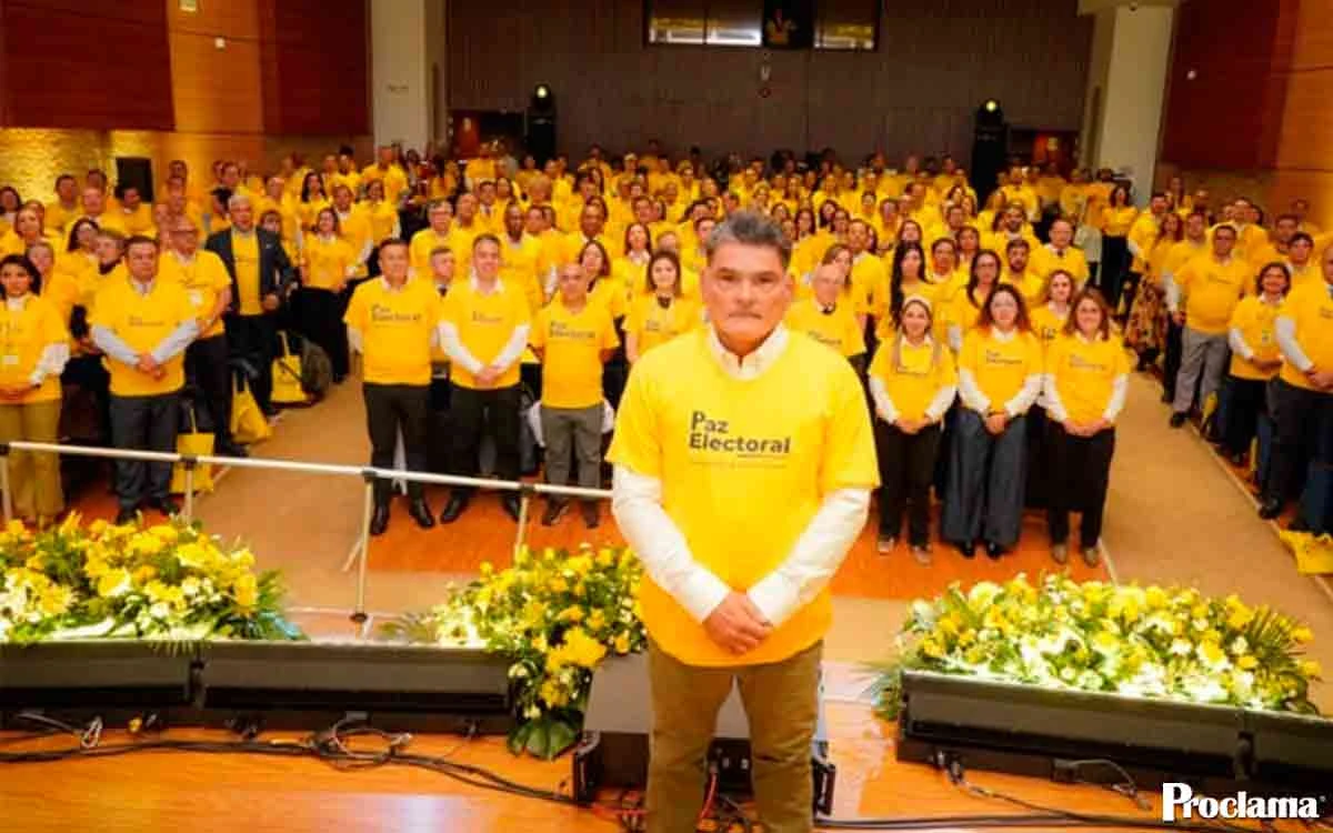 Vamos-a-vestir-a-Colombia-de-amarillo-Procu-en-todos-los-puestos-de-votacion.webp