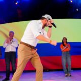 Campaña de Abelardo admite problemas en su equipo en Cauca