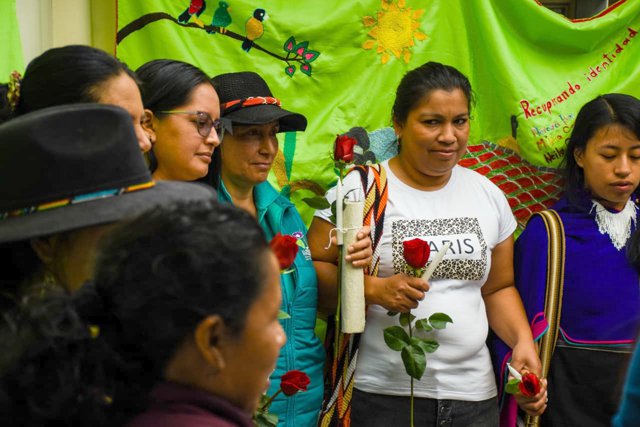 Diez años después del Acuerdo de Paz, investigación advierte avances limitados en las medidas para la equidad de género