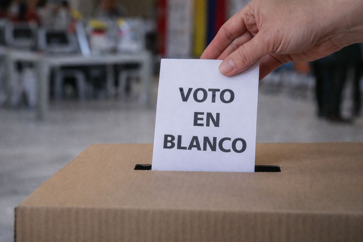 El-voto-en-blanco-Por-Alejandro-Guzman-Maldonado.jpg