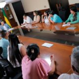 Gobernador revisa proyectos viales en Florencia, Cauca