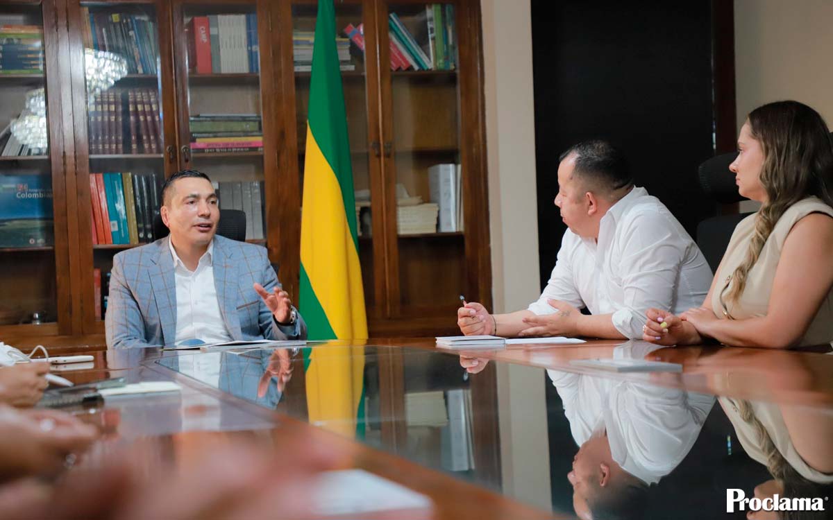 Gobernador revisa proyectos viales en Florencia, Cauca Gobernador revisa proyectos viales en Florencia, Cauca
