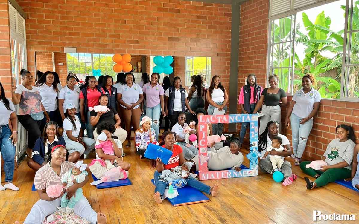 Mujeres-gestantes-de-Guachene-acceden-a-orientacion-en-salud.jpg