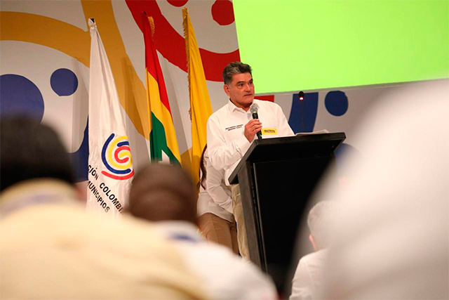Procurador General propone un “Estado regional disruptivo” en Colombia