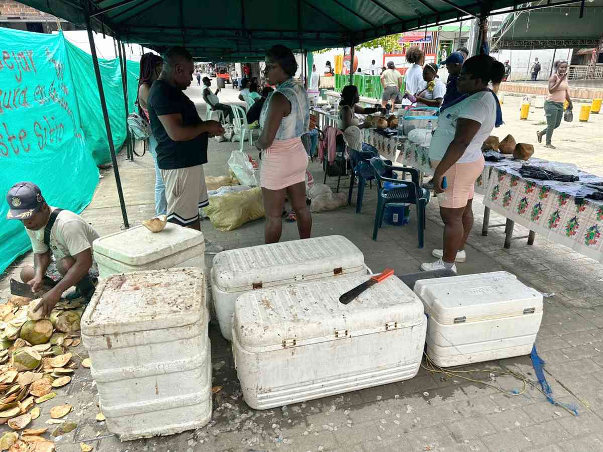 Productores-locales-impulsan-la-economia-en-Lopez-de-Micay3.jpg
