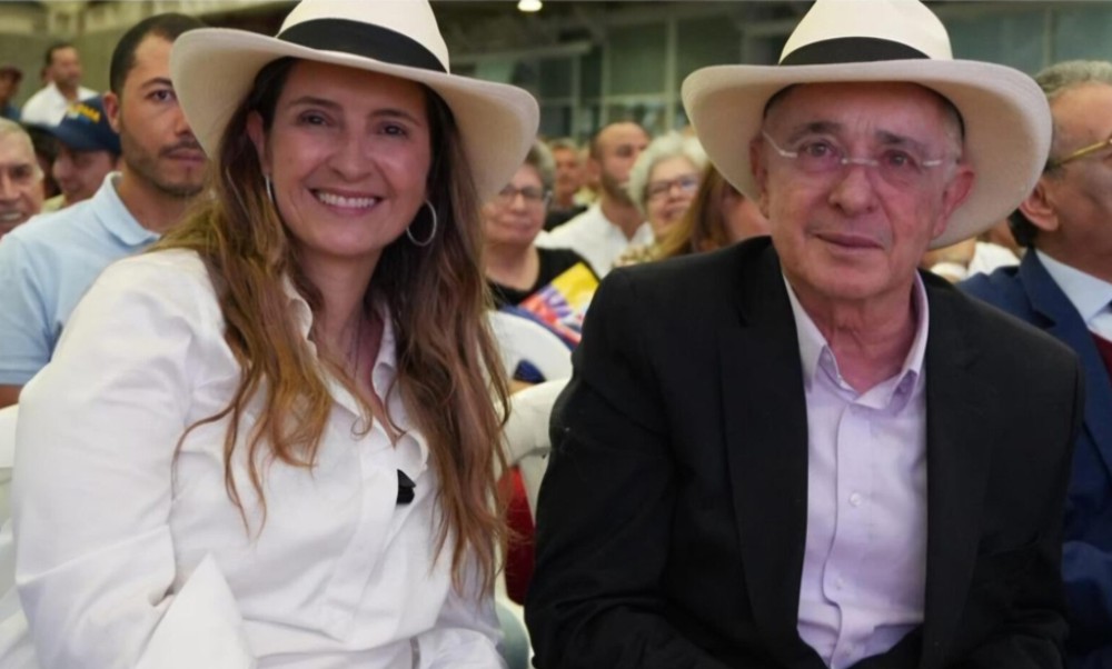 Si-gana-Paloma-Uribe-gobernara-en-cuerpazo-ajeno.jpg