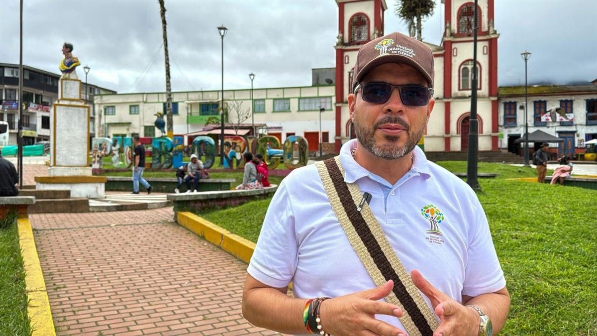 Unidad-de-Tierras-participa-en-acciones-de-proteccion-en-Pueblo-Rico-Risaralda.jpg