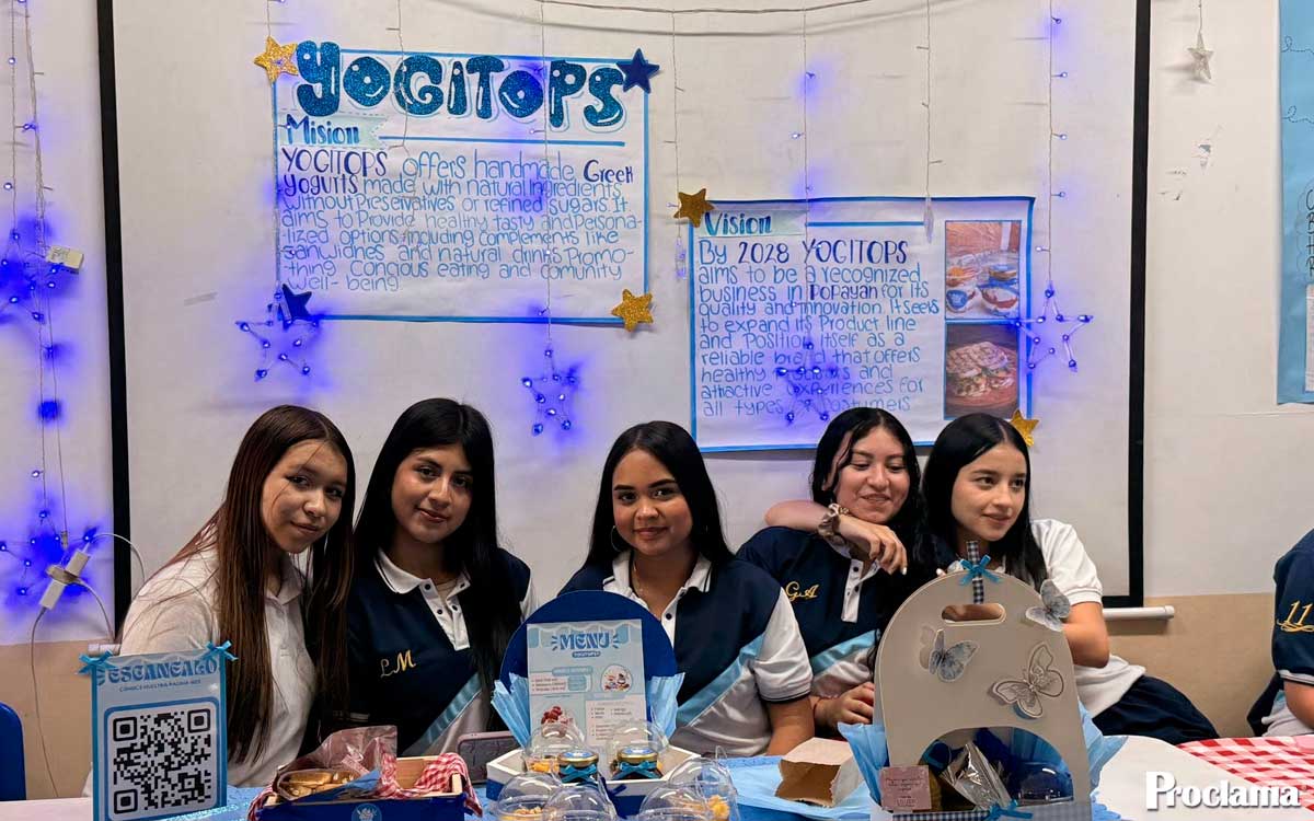Comfacauca-reúne-estudiantes-en-feria-de-emprendimiento