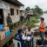 Fotografía de un puesto de votación rural en el Pacífico, ilustrando los riesgos electorales en Cauca por la presencia de actores armados.