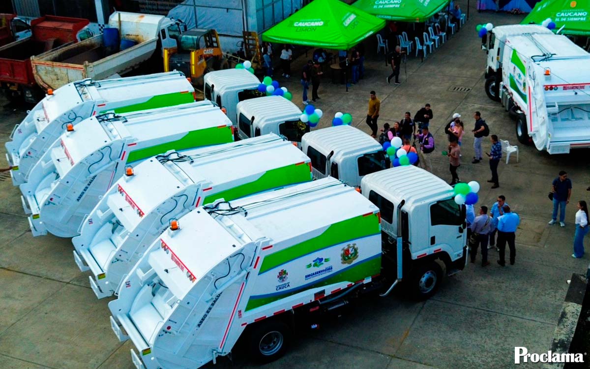 Gobernación entrega compactadores a cinco municipios del Cauca Gobernación entrega compactadores a cinco municipios del Cauca