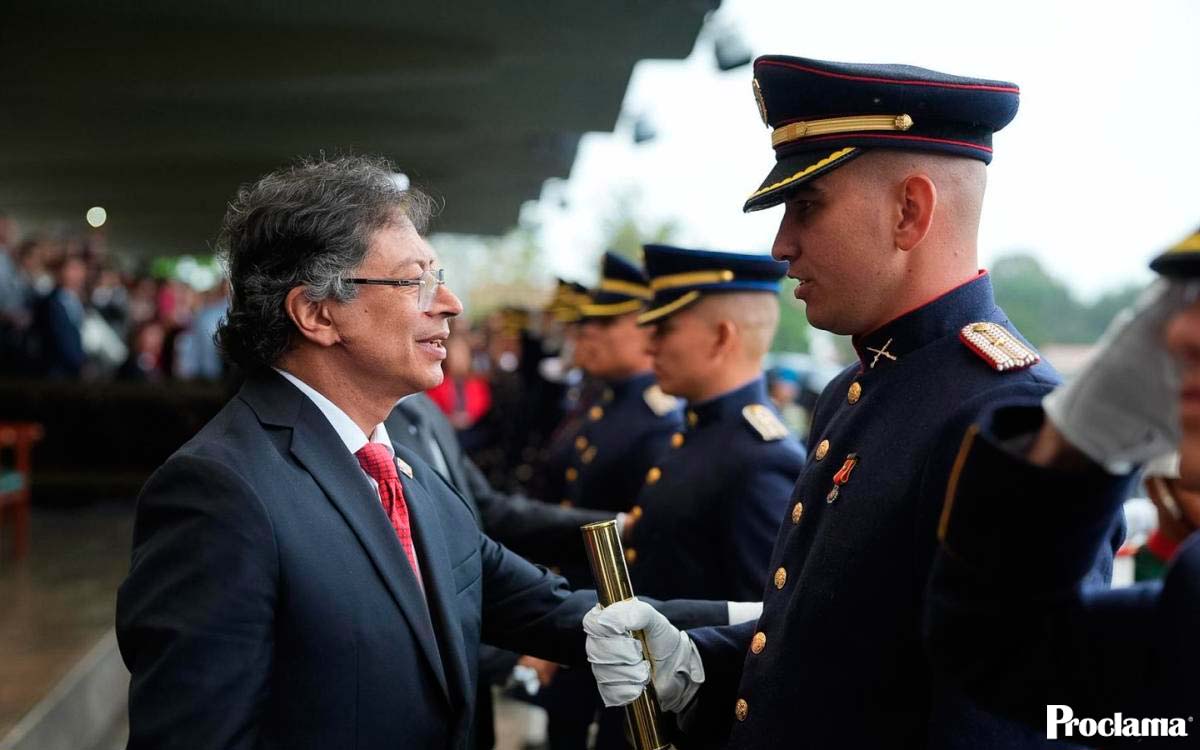 Gobierno-ajusta-salarios-de-Fuerza-Pública-en-2026