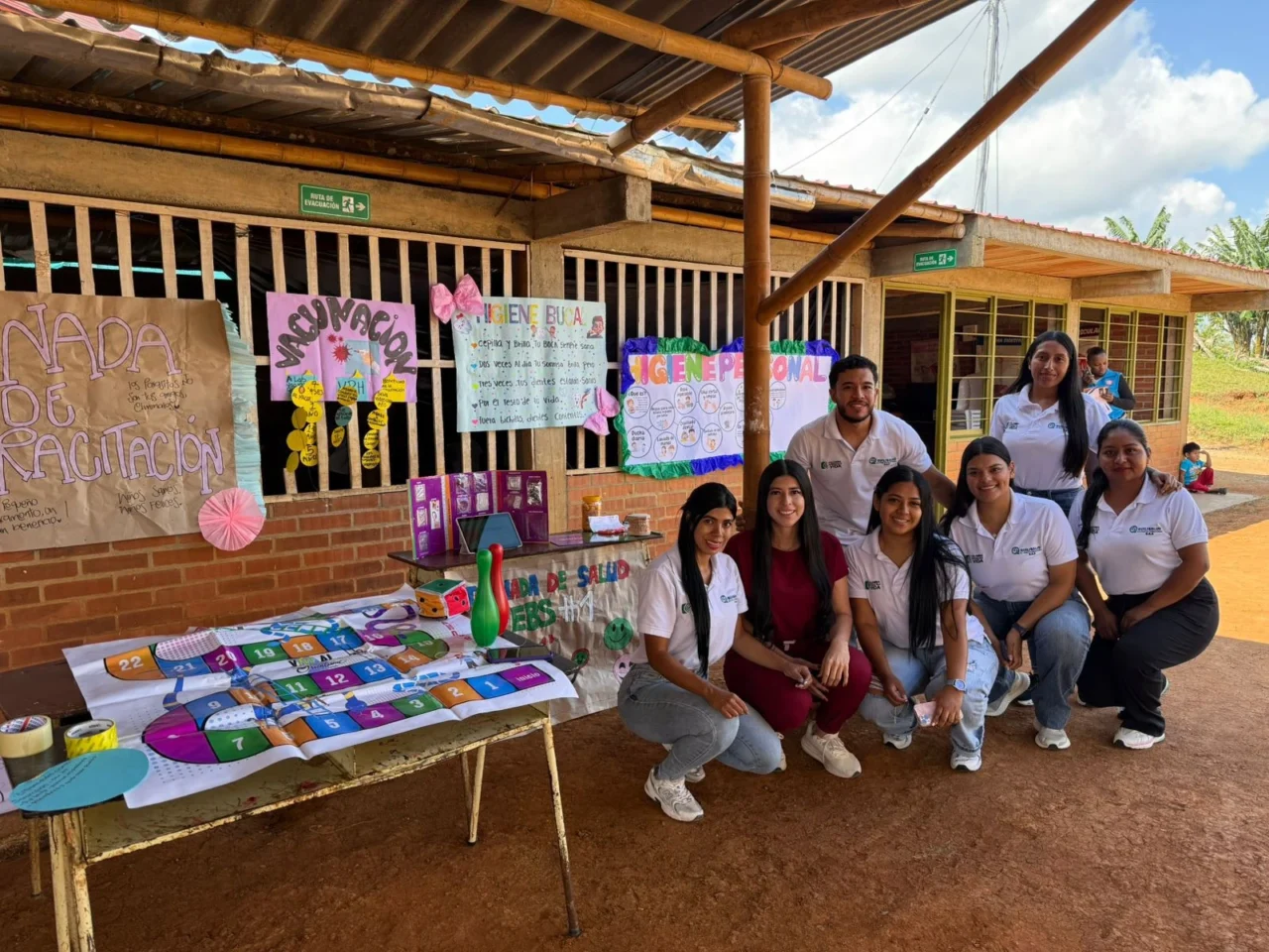 Jornada-medica-cubre-escuelas-rurales-del-Cauca-1280x960.webp