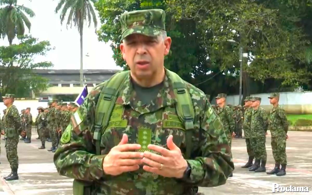 Militares custodiarán elecciones en Colombia