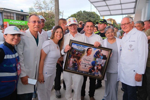 Gobierno entrega hospital en Timbío e inicia vía El Estanquillo - Popayán
