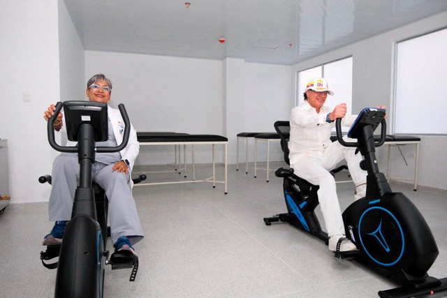 Gobierno entrega hospital en Timbío e inicia vía El Estanquillo - Popayán