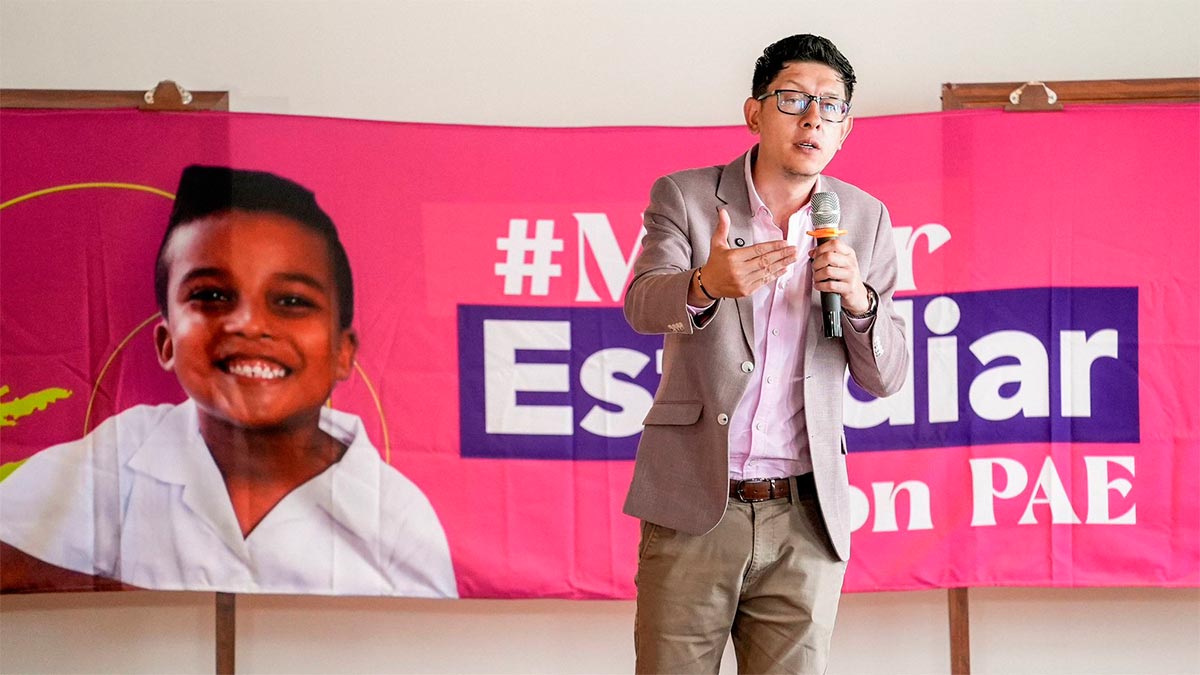 Grave-denuncia-del-Gobierno-sobre-el-PAE-en-Colombia.jpg