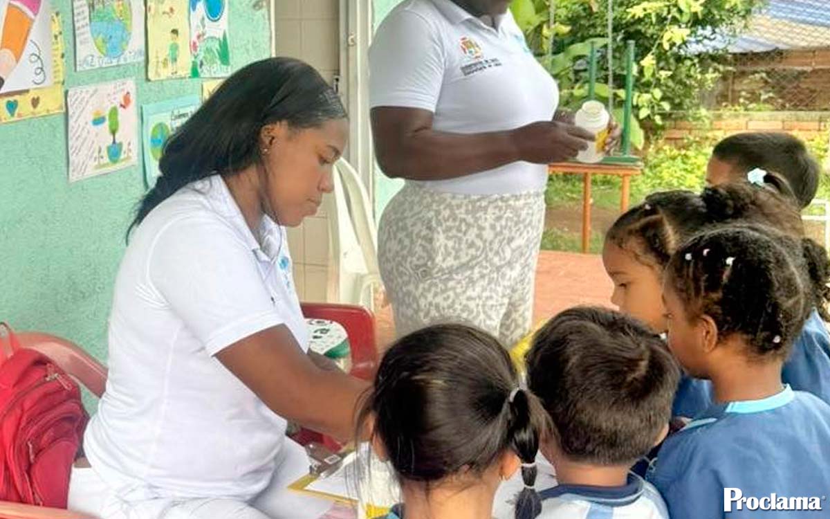 Jornada de salud llegó a estudiantes de Miranda
