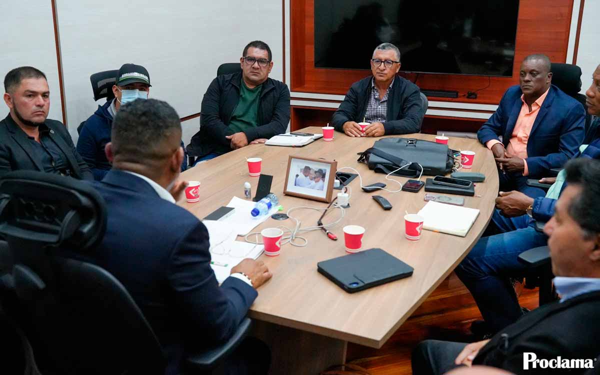 Nariño busca modelo legal para comercialización de oro
