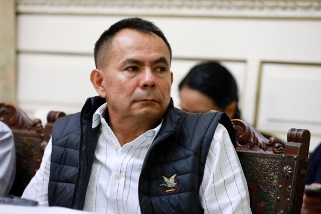 Alcalde de Santander de Quilichao, Luis Eduardo Grijalba también presidió la reunión. Alcalde de Santander de Quilichao, Luis Eduardo Grijalba también presidió la reunión.