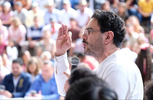 Votaré por Iván