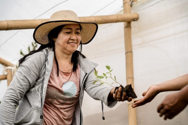 CRC y ONU Mujeres se unen a través de la iniciativa “Territorios que cuidan”