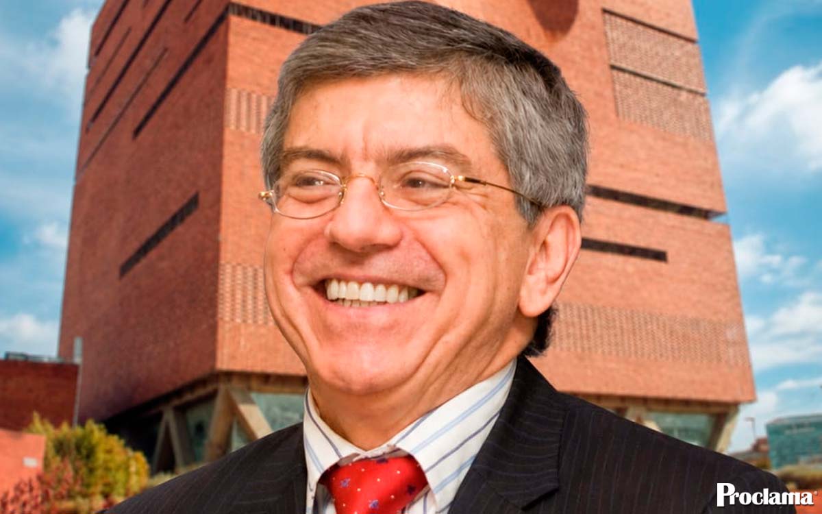 El-expresidente-César-Gaviria-permanece-hospitalizado-en-Bogotá-3