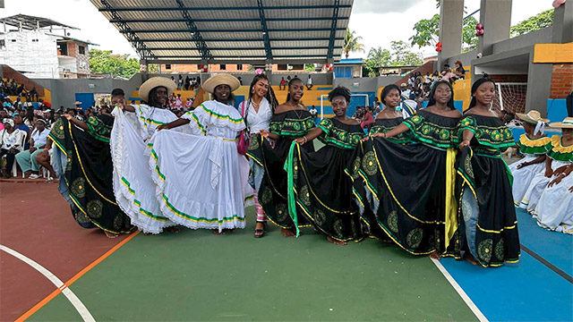 López de Micay celebró a sus madres