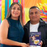 Páez reconoce creatividad de niños en Cohetando