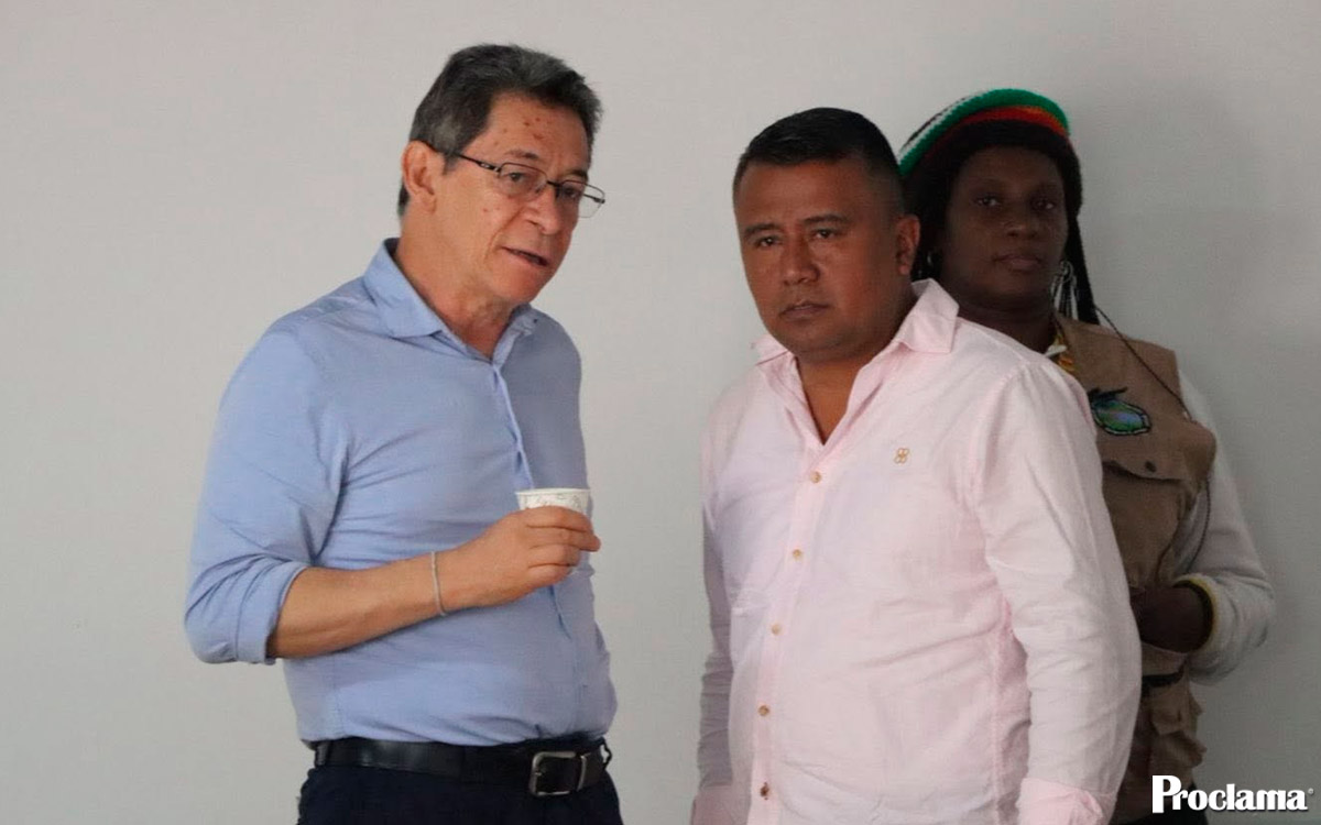 Suarez-gestiona-recursos-para-nuevo-hospital.jpg