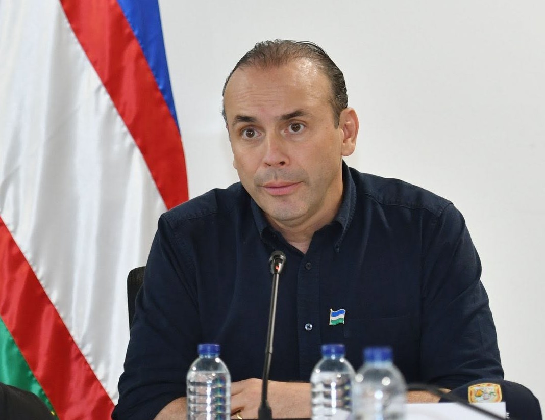 Alejandro-Eder-cambia-siete-cargos-de-su-gabinete-en-Cali.jpg