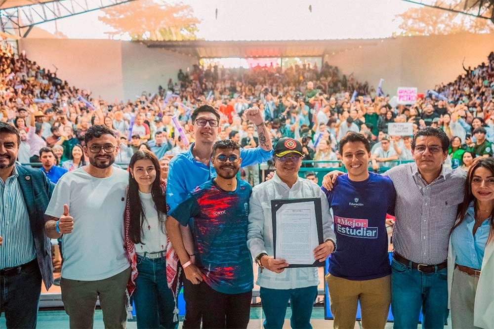 Gobierno-Petro-presenta-su-legado-en-educacion-publica.jpg